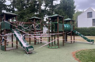 Fermeture d&rsquo;une structure de jeux